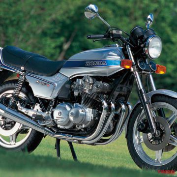 KAWASAKI Z750RS