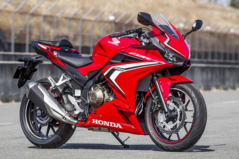 19 Honda Cbr400r Upgrade Sportiness And Also Improves To Every Detail Check Out In The Video Webike News