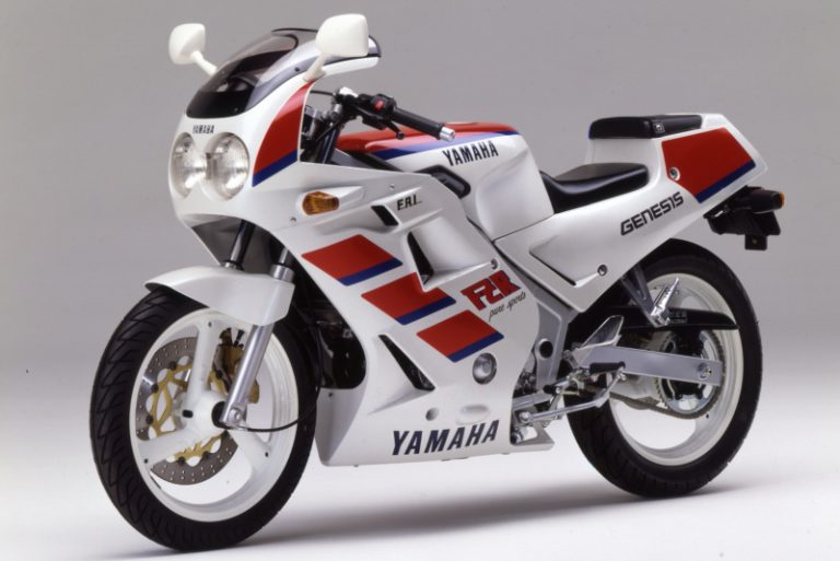 ヤマハ｜FZR250｜1988｜意外と万能だった4気筒250cc、メットインを備えた機種もあったが1989年以降は本気系に変わっていった［クォーターマルチ烈伝#02］