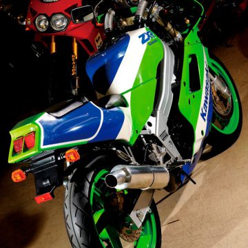 KAWASAKI　ZXR250