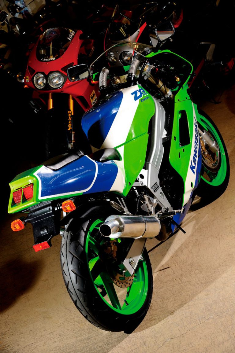 カワサキ｜ZXR250｜1989｜4気筒250ccが誕生した’80年代の熱気!! 他メーカーにないものを本気で追い求めたエポックメイキングな時代［クォーターマルチ烈伝#01］