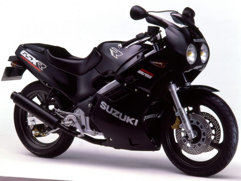 スズキ｜GSX-R250｜1988｜意外と万能だった4気筒250cc、メットインを備えた機種もあったが1989年以降は本気系に変わっていった［クォーターマルチ烈伝#02］