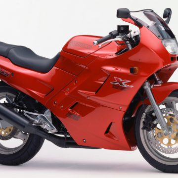 SUZUKI ACROSS 1990