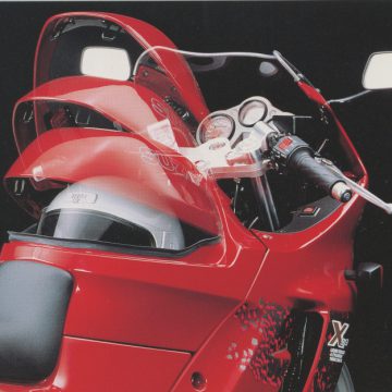 SUZUKI ACROSS 1990