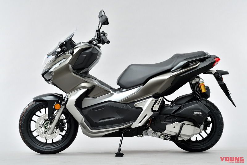 HONDA ADV150