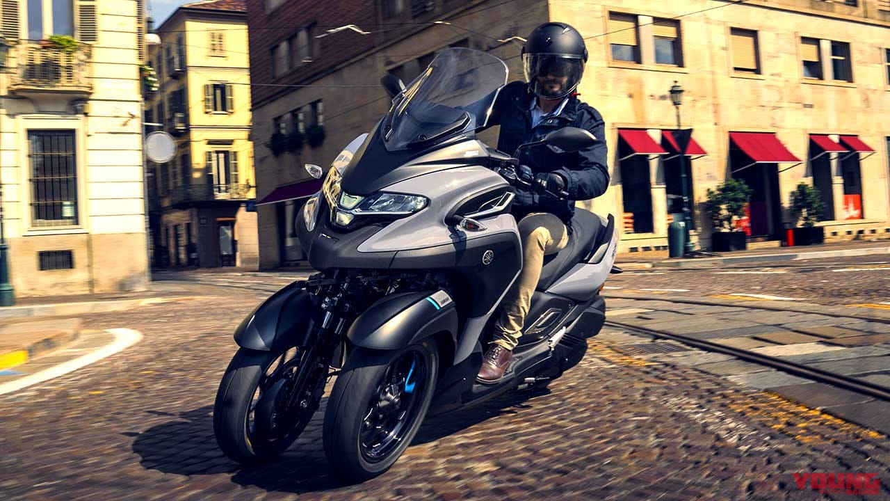 YAMAHA TRICITY300