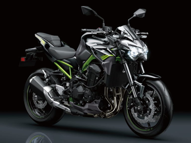 KAWASAKI Z900｜最新相場もわかる! 人気バイク歴代モデル図鑑：カワサキZ900【装備充実の2020年モデル】
