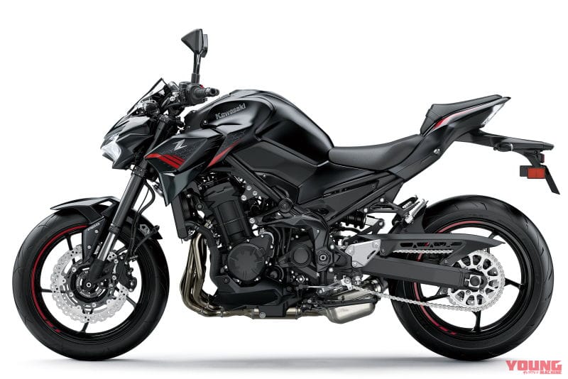 KAWASAKI Z900|最新相場もわかる! 人気バイク歴代モデル図鑑:カワサキZ900【装備充実の2020年モデル】