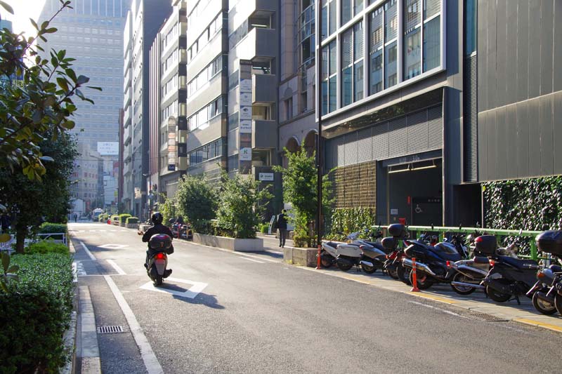 バイクの駐車場 利用者は減っていた 二輪車利用環境改善を考える Webヤングマシン 最新バイク情報