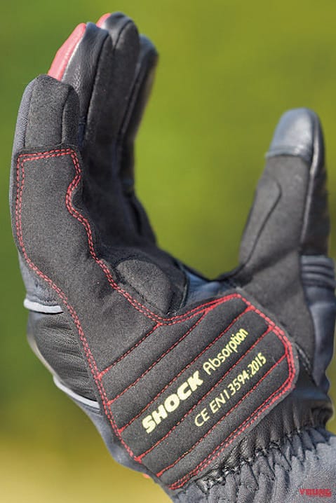 |握りやすく寒くない! コスパ抜群のウインターグローブ