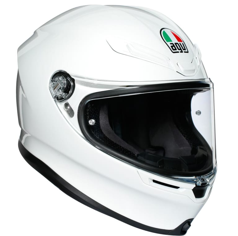 AGV K6|伊AGVのプレミアムスポーツヘルメット「K6」が2/1に発売