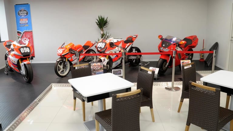 ホンダドリーム足立|バイクタレント・下川原リサのバイクショップ探訪【ホンダドリーム足立編】