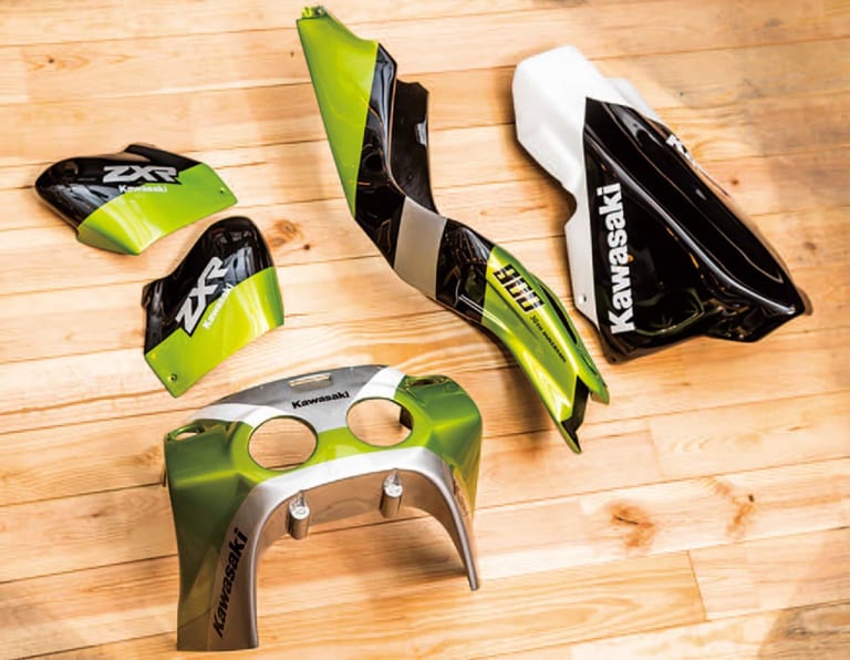 ZXR900|スペイン発・ジャパンレジェンズの外装キットで名車ZXRふたたび【往年のレプリカマニア垂涎】