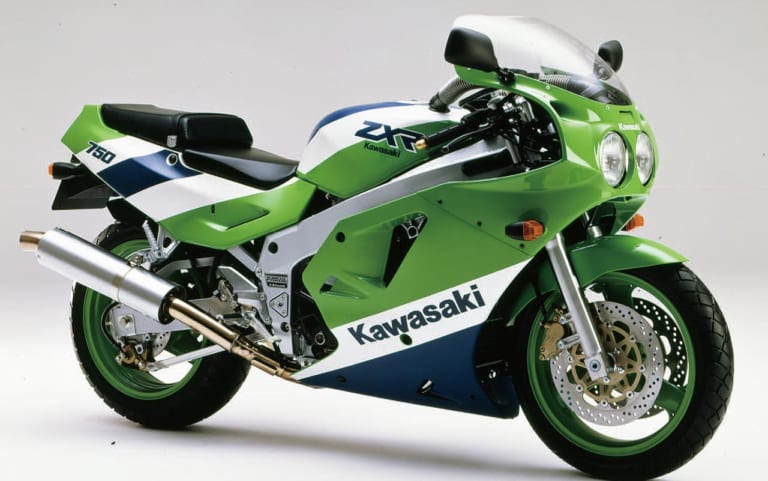 ZXR750|スペイン発・ジャパンレジェンズの外装キットで名車ZXRふたたび【往年のレプリカマニア垂涎】