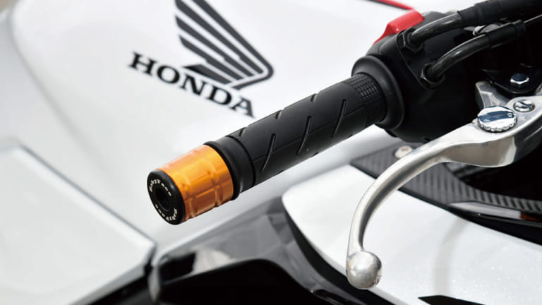 ホンダCBR400R ベビーフェイスカスタム|ホンダCBR400Rのポテンシャルを引き出すベビーフェイスの機能性パーツ