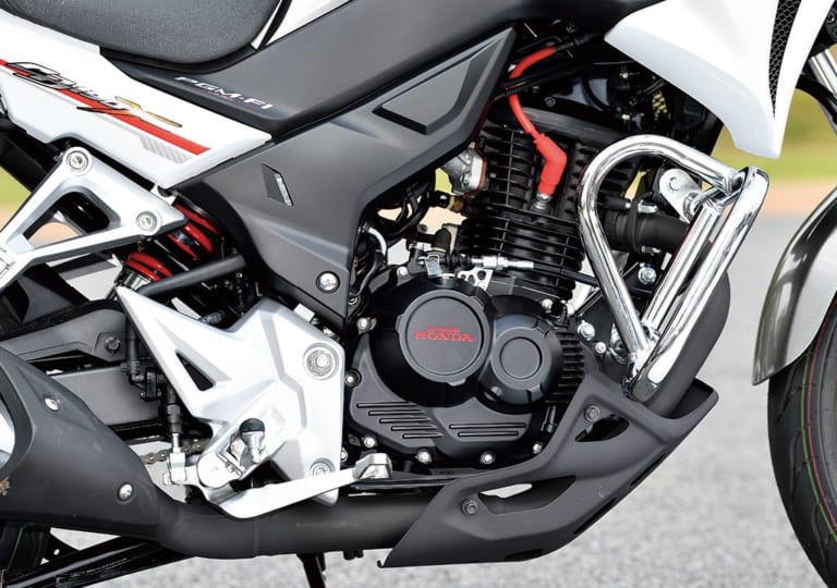 19五羊ホンダ CB190X試乗インプレッション【フルパニアで40万弱＆走り良質】 | WEBヤングマシン｜最新バイク情報