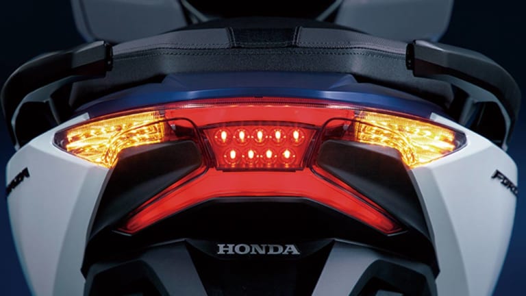 2019 ホンダフォルツァ|’20新車バイク総覧〈車検レス&400ccミドルスクーター|国産車#1/2〉ホンダ