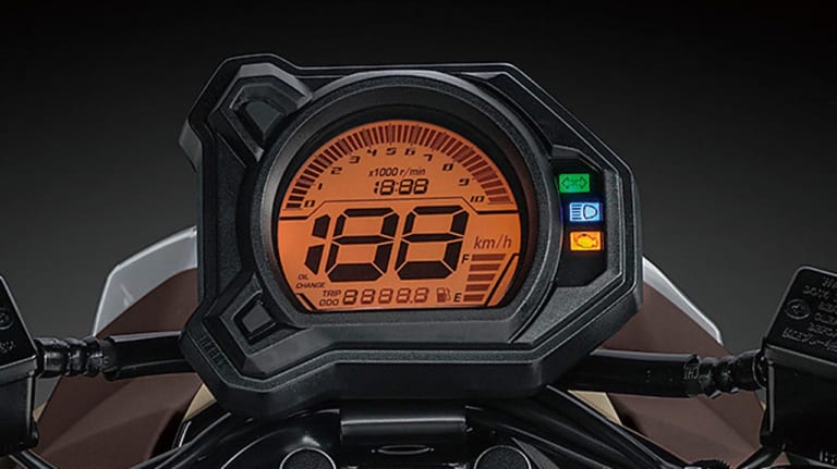 ヤマハ ビーウィズ125|’20新車バイク総覧〈110〜125cc原付二種|国産車#4/5 スクーター〉ヤマハ スズキ