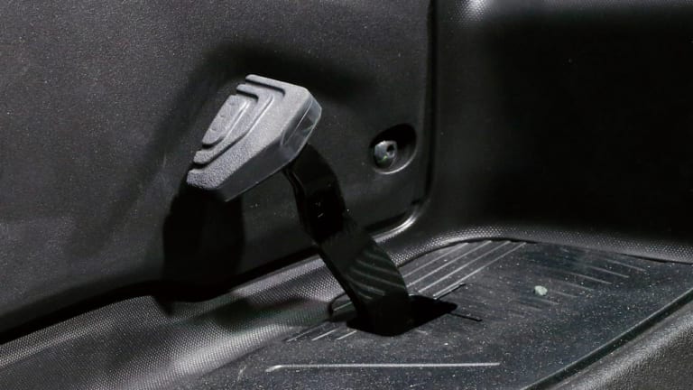 ヤマハ トリシティ300|’20新車バイク総覧〈車検レス&400ccミドルスクーター|国産車#2/2〉ヤマハ/スズキ