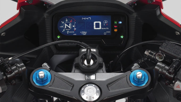 ホンダ CBR400R|’20新車バイク総覧〈300〜400ccミドル|国産車#3/4〉ホンダ