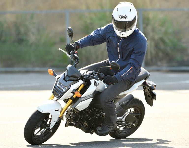 ホンダ グロム|’19 ストリートスポーツ50〜125cc人気バイクランキング【マシン・オブ・ザ・イヤー投票】