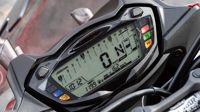 スズキ GSX-S1000F|’20新車バイク総覧〈大型スポーツ&ツーリング|国産車#3/3〉ホンダ スズキ