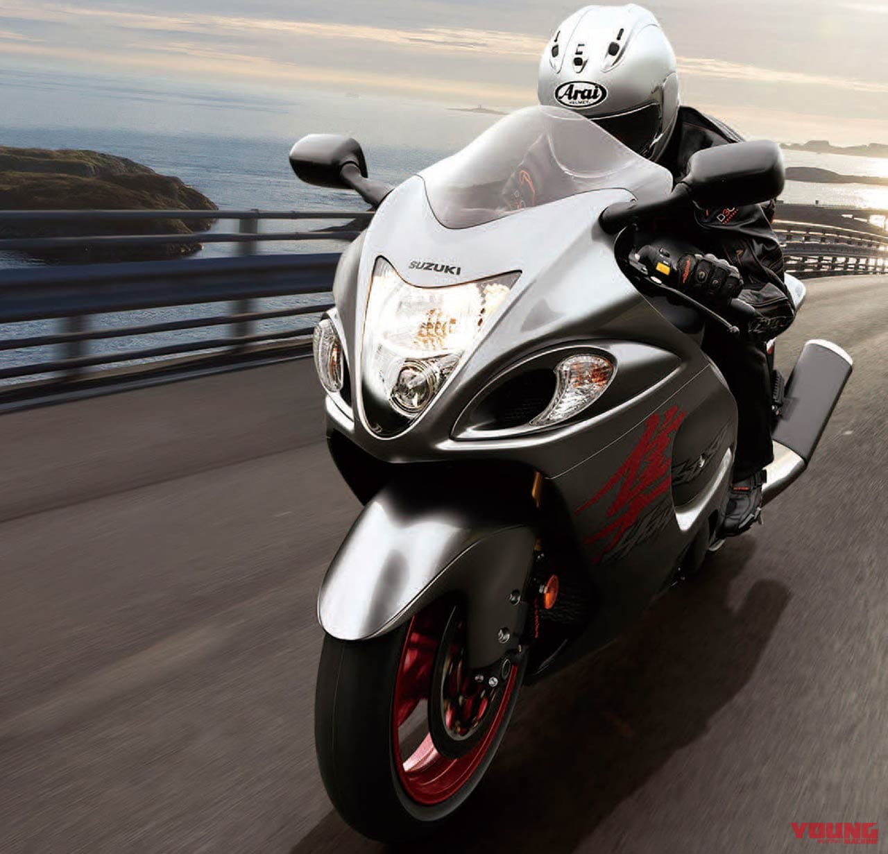 スズキ ハヤブサ|ファン投票で選ばれた’19年の人気バイクランキング【マシン・オブ・ザ・イヤー:総合部門】