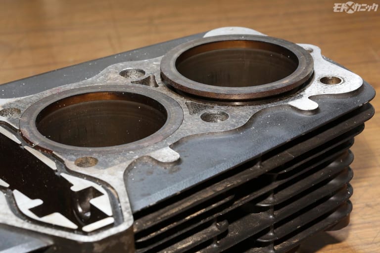 Z1、Z2　シリンダーヘッド(再販)　シルバー 名車中の名車、Z2/Z1のシリンダーヘッド公式再販【合わせて＋αの強化策