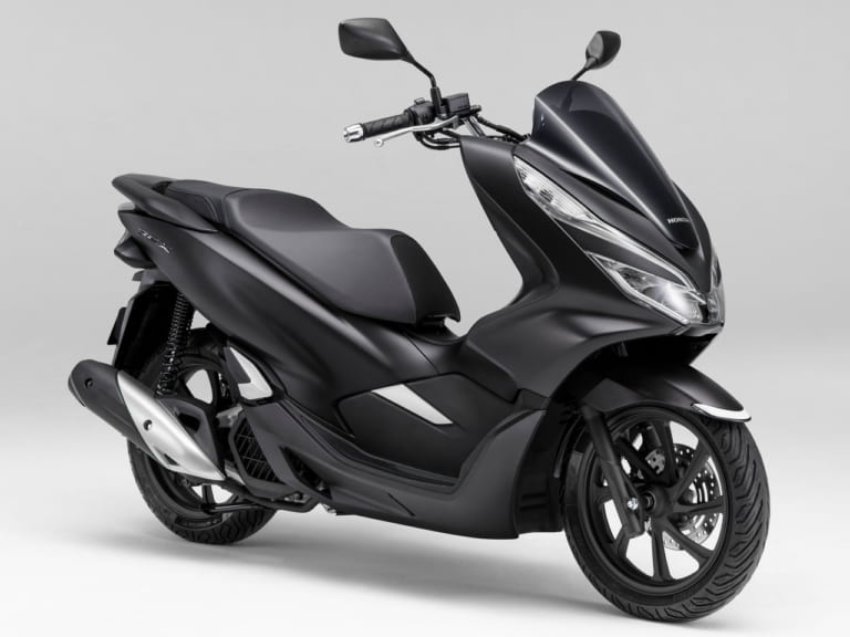 HONDA PCX|定番125ccスクーター! ホンダ「PCX」歴代モデル図鑑【2020年モデル:限定SPバージョン追加】