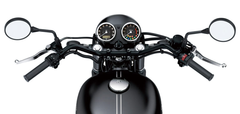 カワサキ W800 STREET|’20新車バイク総覧〈大型ヘリテイジ|国産車#2/4〉カワサキ