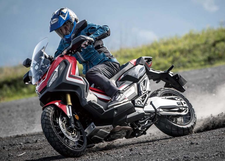 ホンダ X-ADV|ファン投票で選ばれた’19年の人気バイクランキング【マシン・オブ・ザ・イヤー:総合部門】