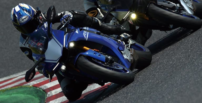 ヤマハ YZF-R1/M|’19ストリートスポーツ海外モデルの人気ランキング【マシン・オブ・ザ・イヤー投票】