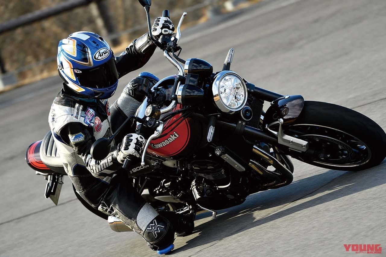 カワサキ Z900RS/CAFE|ファン投票で選ばれた’19年の人気バイクランキング【マシン・オブ・ザ・イヤー:総合部門】