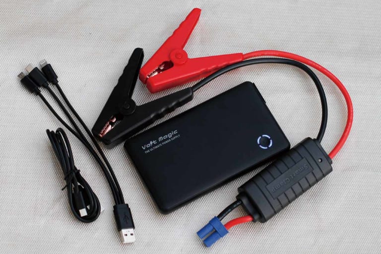 ジャンプスターター機能付きモバイルバッテリー|ジャンプスターター機能付きモバイルバッテリーの使い方選び方