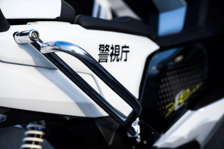 BMW C evolution 白バイ仕様