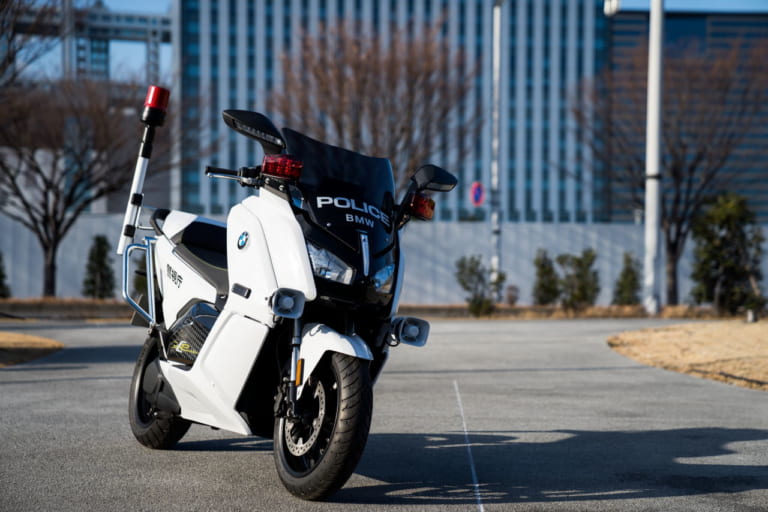 BMW C evolution 白バイ仕様