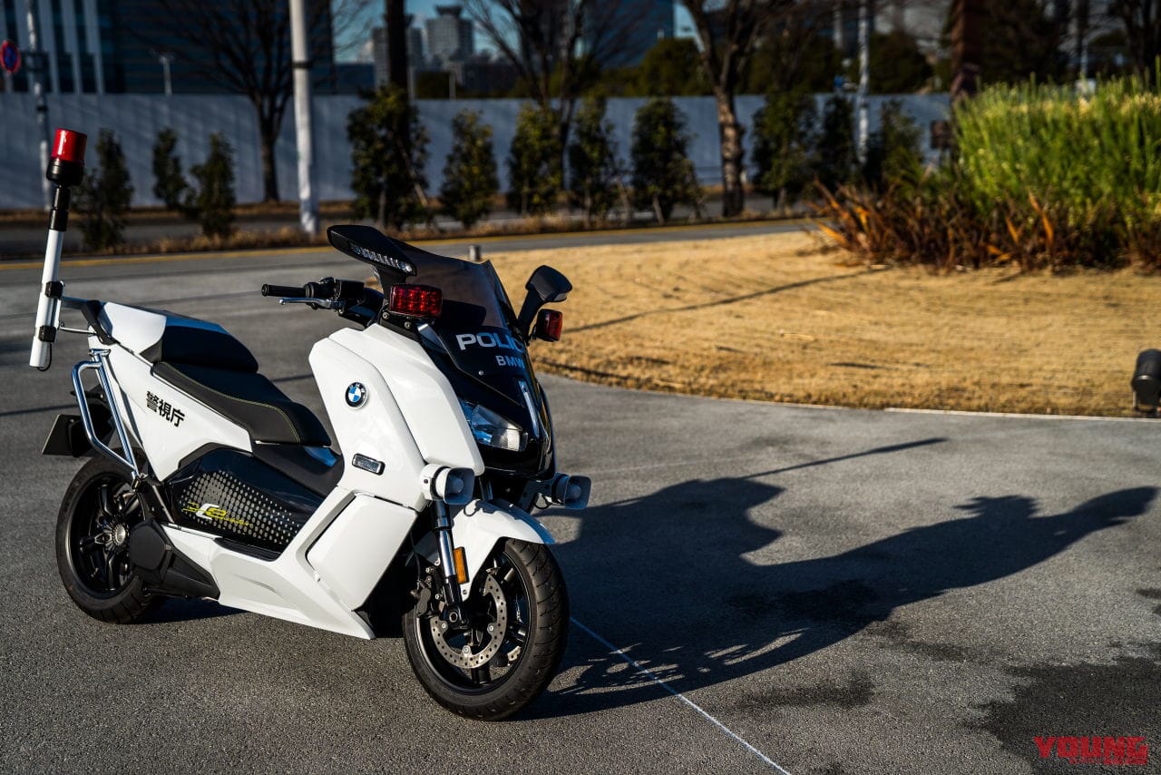 BMW C evolution 白バイ仕様|警視庁に史上初、外国車の電動スクーター白バイが誕生!「BMW C evolution」納入
