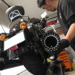 マフラーのレンタル事業をスタート