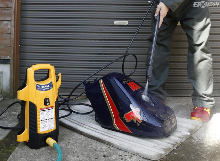 花咲かG タンク・クリーナー|ガソリンタンクのサビ取りの決定版「花咲かG タンク・クリーナー」の使い方