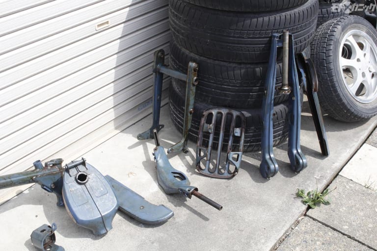 花咲かG サビとり ラストリムーバー|ガソリンタンクのサビ取りの決定版「花咲かG タンク・クリーナー」の使い方