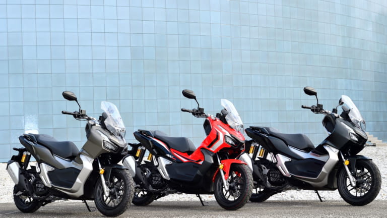 HONDA ADV150 赤/黒 自賠責保険で乗れます 半額配送キャンペーン 期間