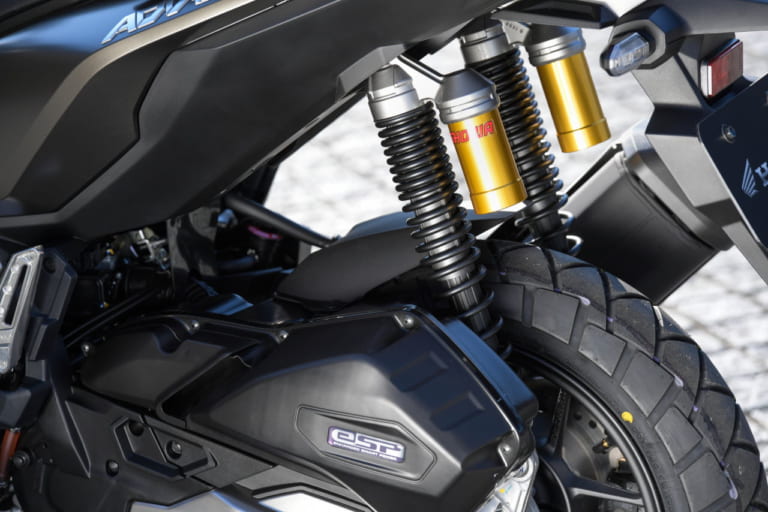 試乗速報！】ホンダ「ADV150」はクラスを超えたライトウェイトSUVだっ