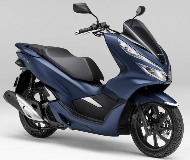 ホンダ PCX|’20新車バイク総覧〈110〜125cc原付二種|国産車#5/5 スクーター〉ホンダ