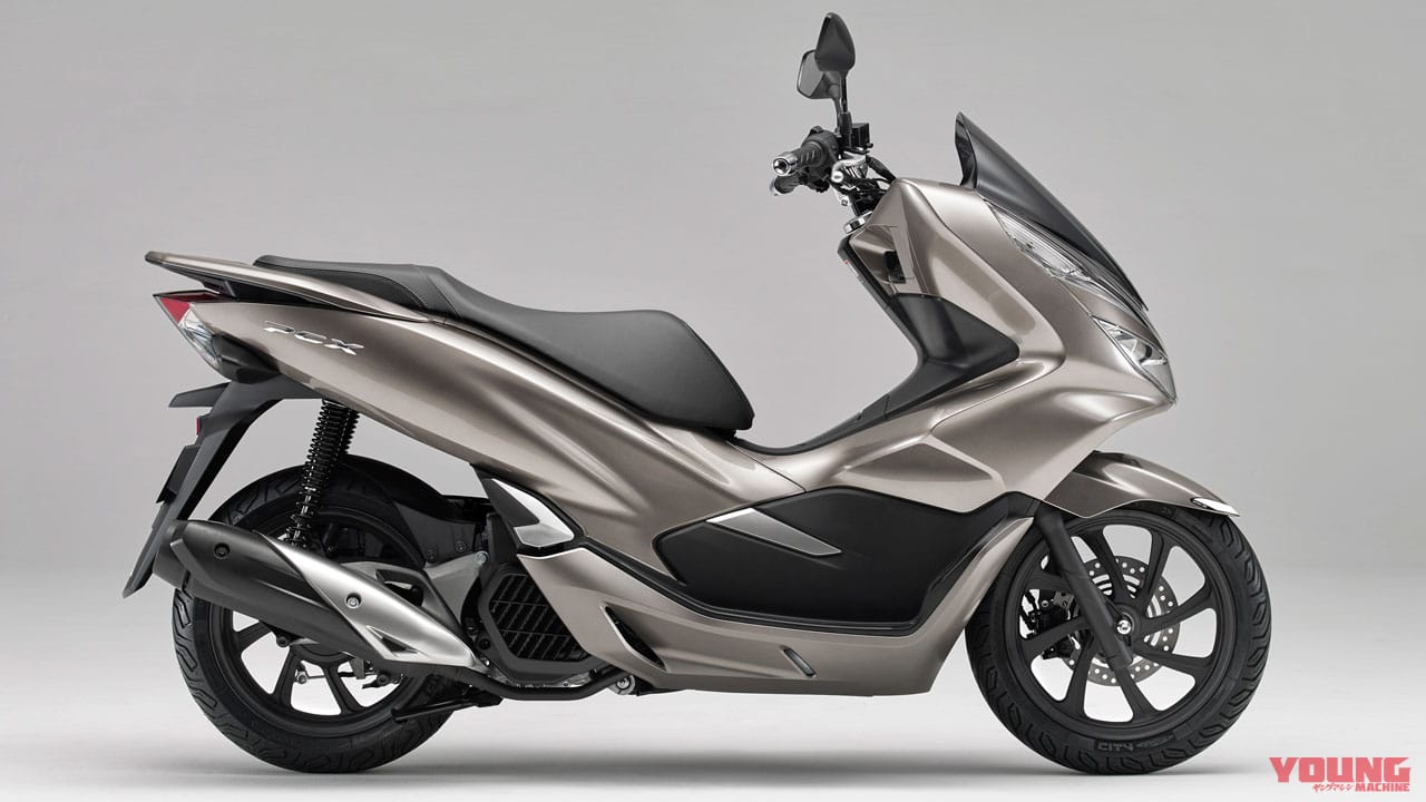ホンダ PCX|’20新車バイク総覧〈110〜125cc原付二種|国産車#5/5 スクーター〉ホンダ