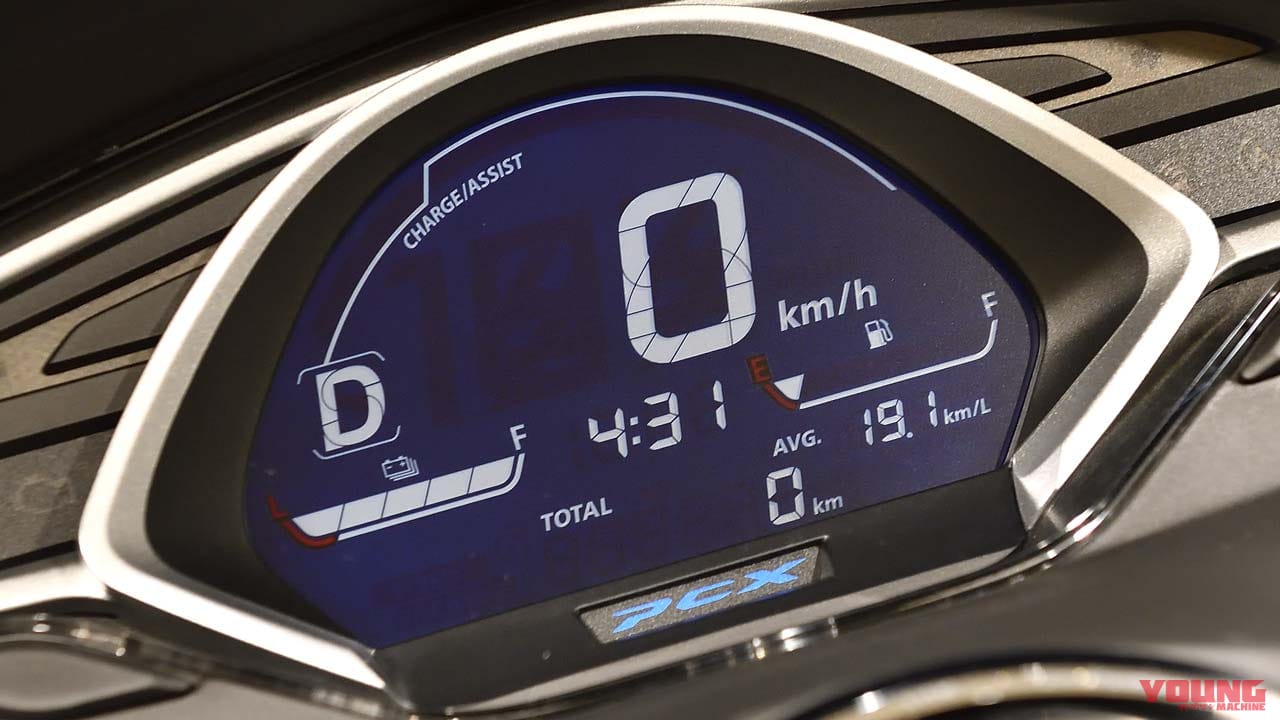 ホンダ PCXハイブリッド|’20新車バイク総覧〈110〜125cc原付二種|国産車#5/5 スクーター〉ホンダ