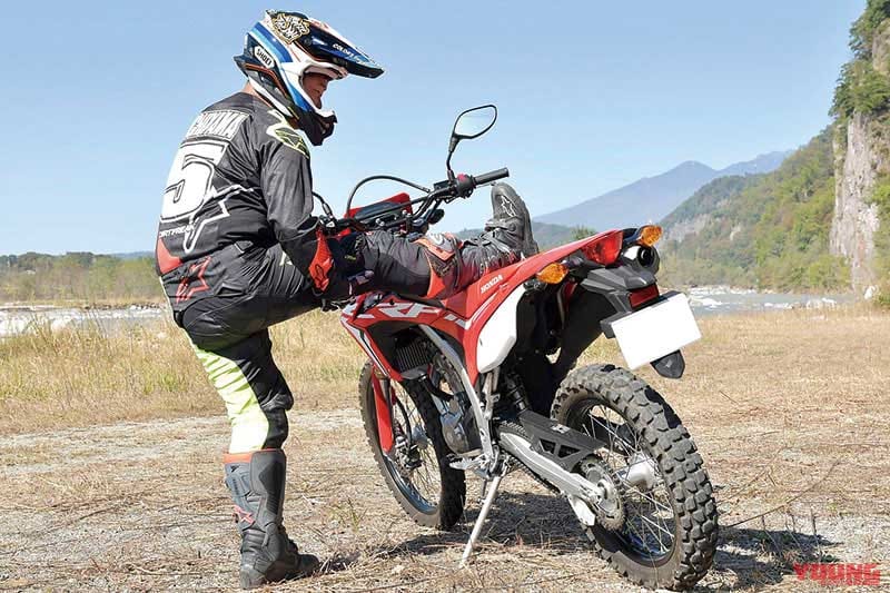 安全&楽しい林道ソロツーリングの心得|安全&楽しい林道ソロツーリングの心得〈ライポジ|出発前準備|ストレッチ|入山報告〉