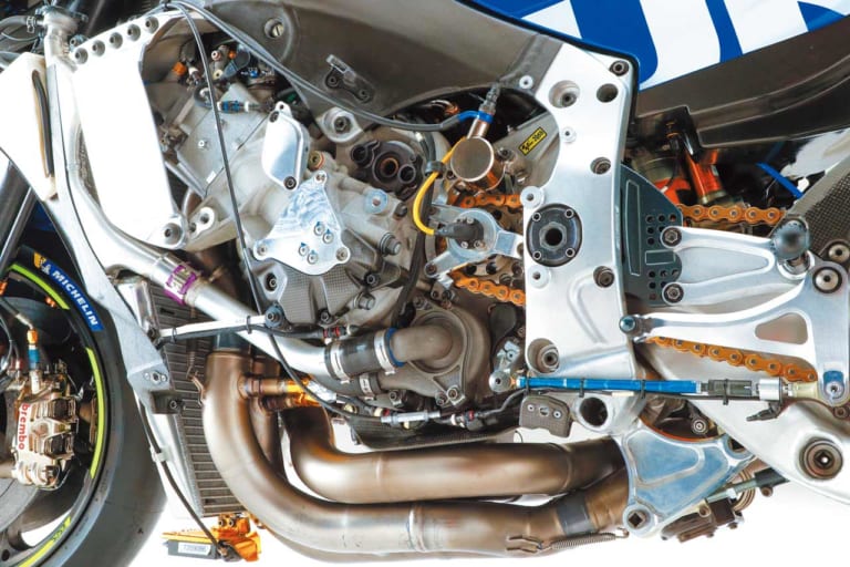 MotoGP スズキ GSX-RR|’19 MotoGPを振り返る〈スズキ編〉【GSX-RRリンス車 写真×12】