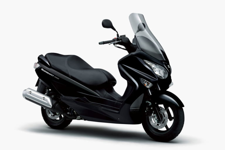 ジャストサイズ200ccスクーター、スズキ「バーグマン200」に新色×3が ジャストサイズ200ccスクーター、スズキ「バーグマン200」に新色×3が
