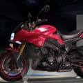 スズキが「WEB モーターサイクルショー」で赤いカタナを参考出品! マットブラックもある!