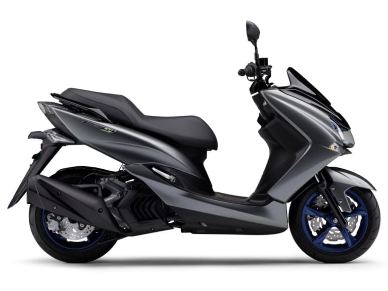 ヤマハの通勤快速！ スクーター軽二輪155cc「マジェスティS」と原付二種「シグナスX」に鮮やかな新色 | WEBヤングマシン｜最新バイク情報